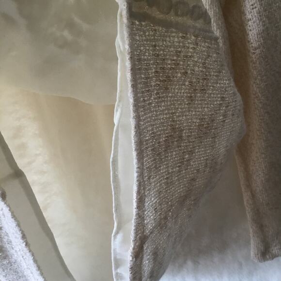 Cream Long Sleeve with Floral Lace Back Sweater - Picture 12 of 16